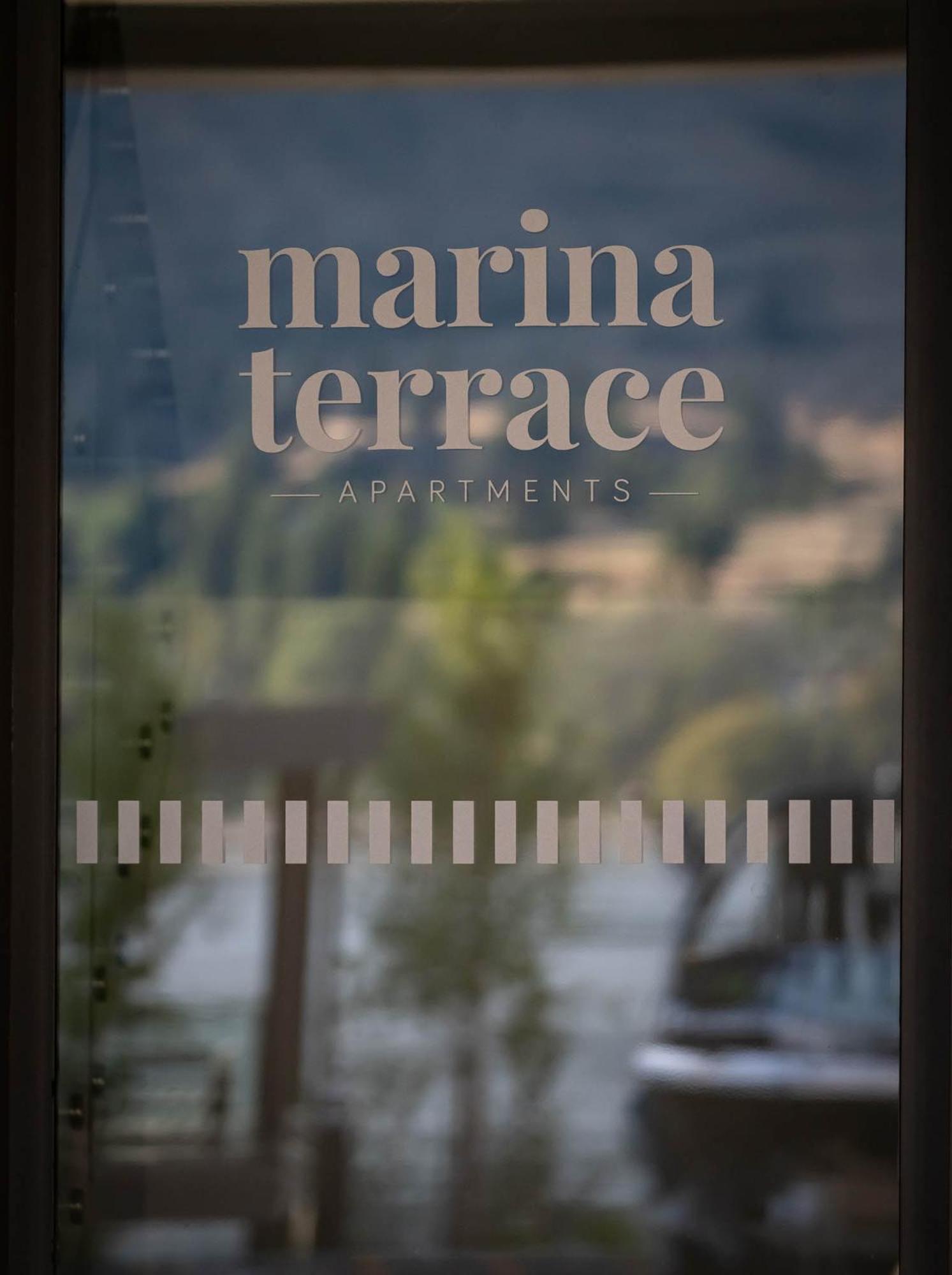 Marina Terrace Apartments, Wanaka Exterior photo